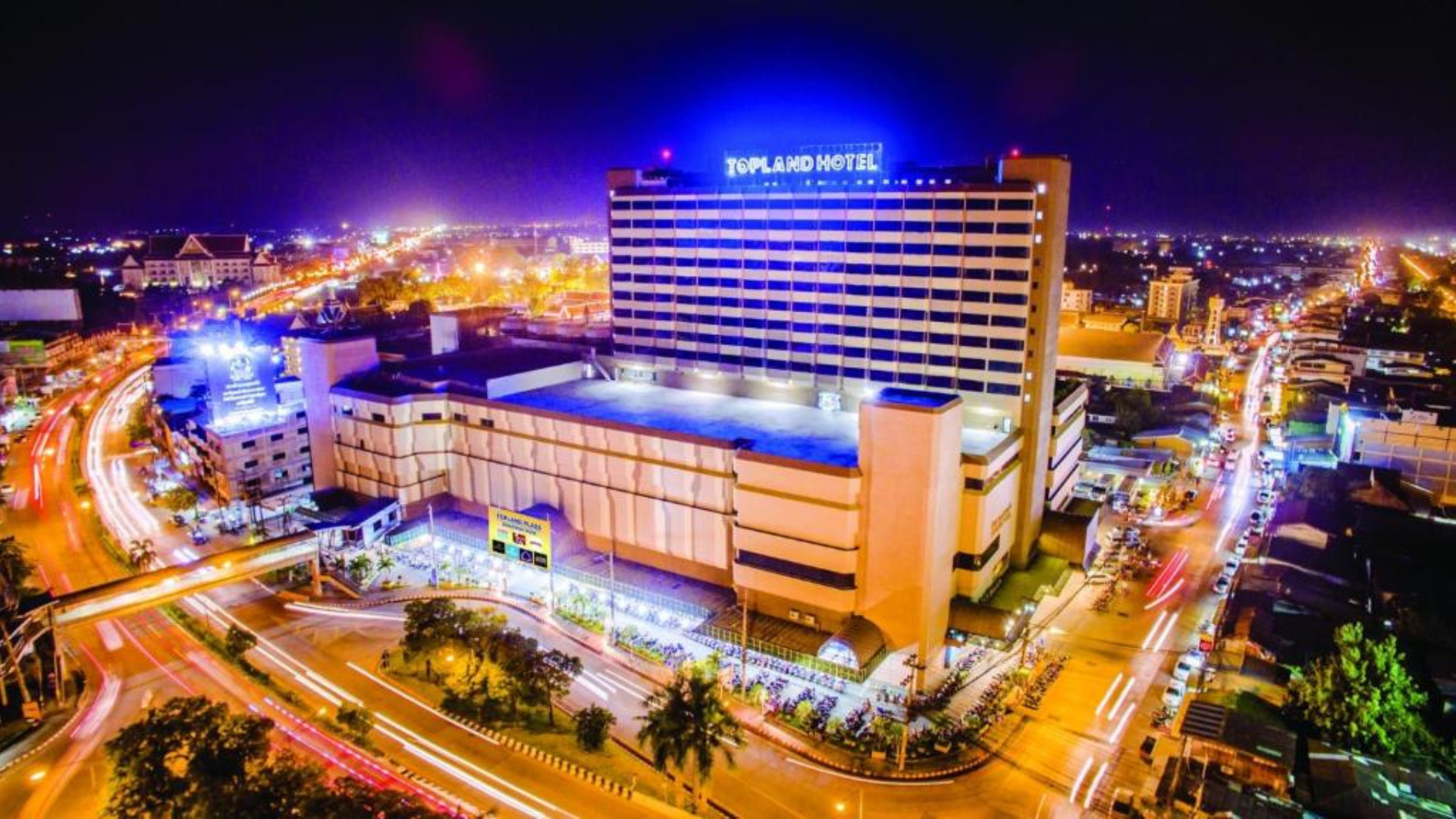 ホテルチェックイン